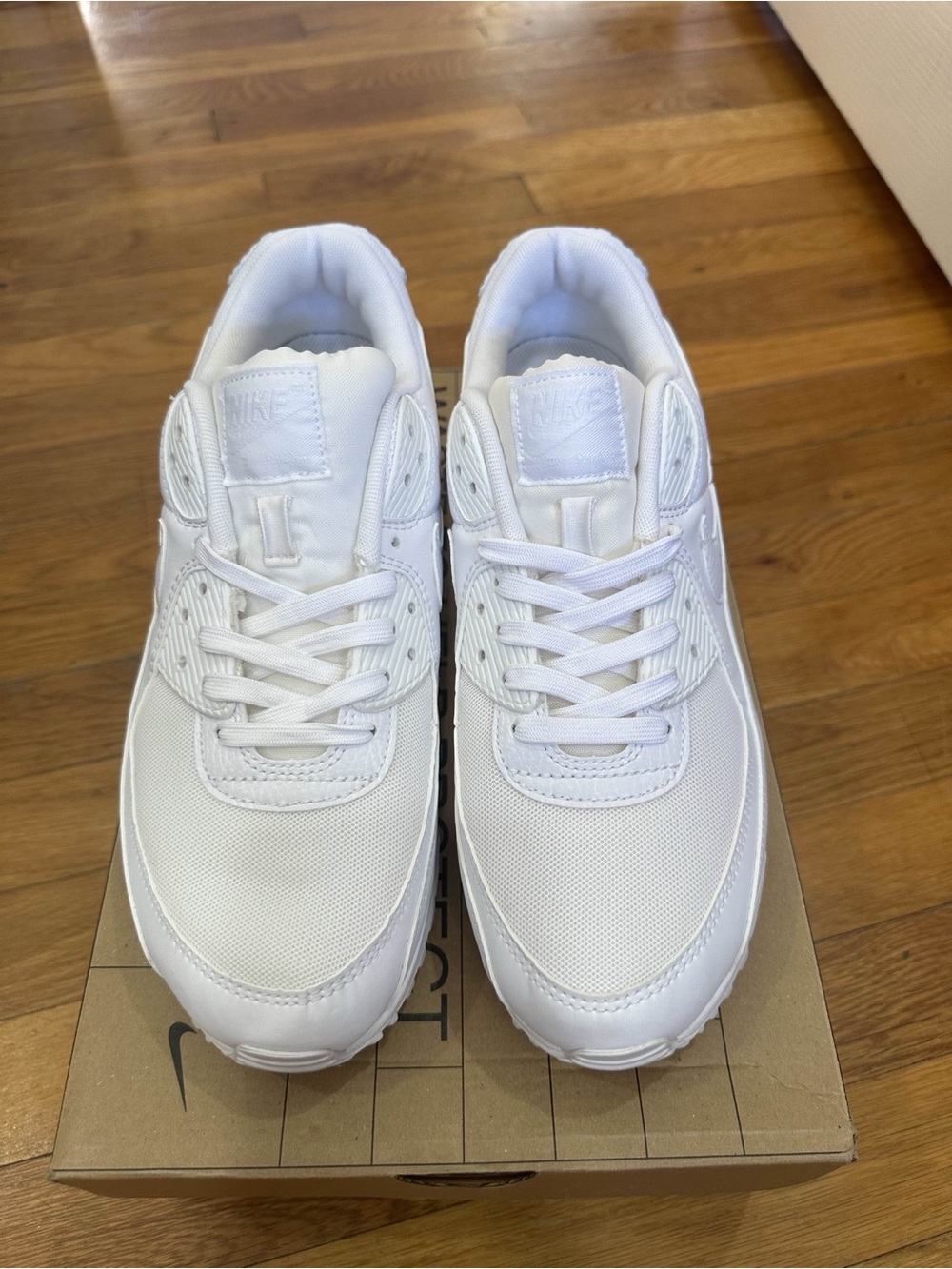 *New with Defects* Nike Air Max 90 Women White (DH8010-100) Size 11W - Picture 3 of 12